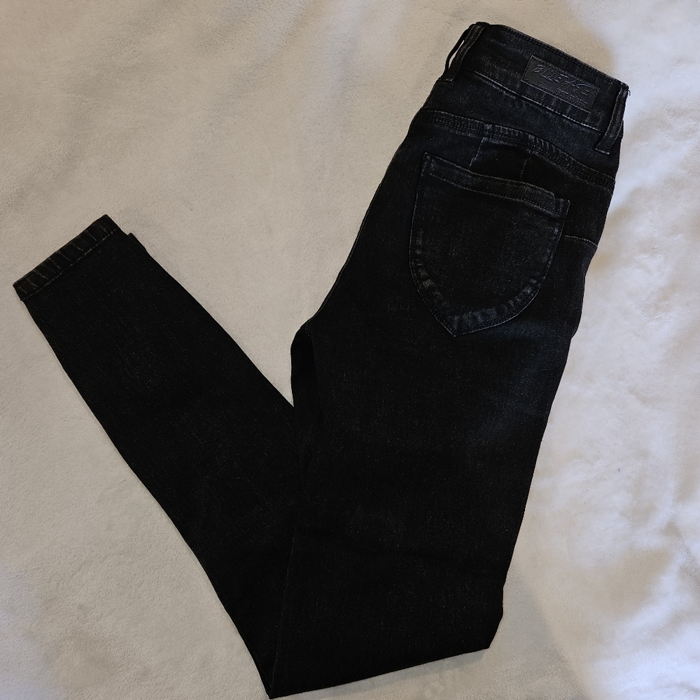NWT Black Pants Jegging Women's Juniors Size 3 By Blue Age Brand New